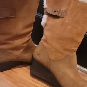 Uggs sz10 boots